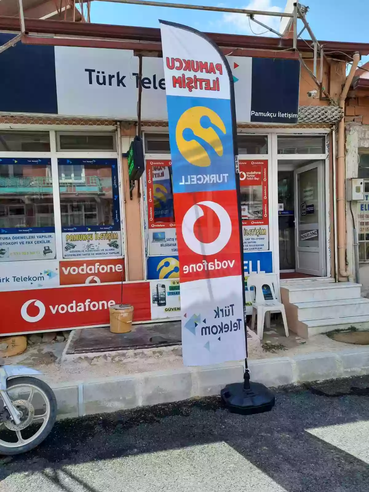 telefoncu-yelken-bayragi